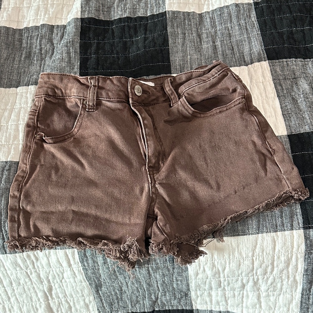 Stylish Brown Frayed Hem Jean Shorts